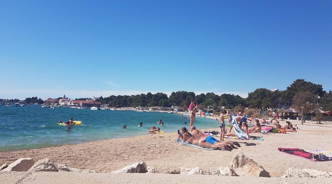 Garden Villa Sveti Filip i Jakov Exteriör bild